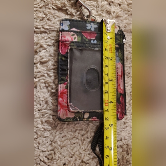 Fkora Badge Holder with Zipper - Picture 8 of 15